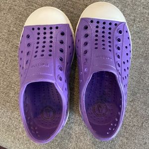 Natives size 7